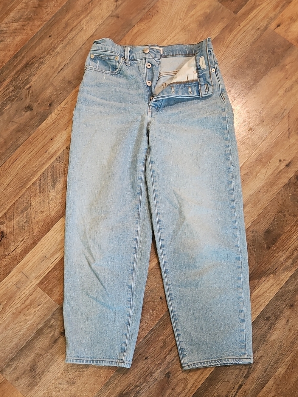 👖Madewell Light Blue Barrel Jeans - Button Fly